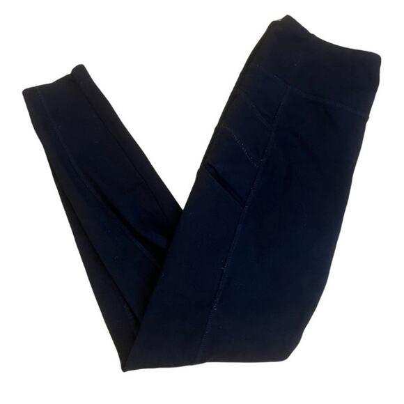 ATHLETIC COLLECTION Control Crop Active Leggings With Pockets - Picture 2 of 6